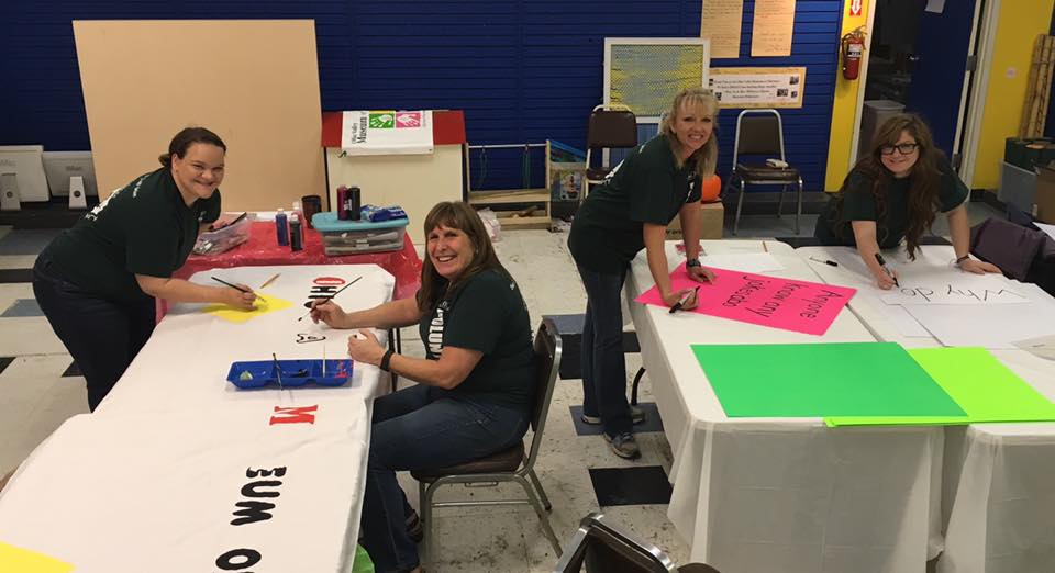 Volunteers from OUCU help out behind the scenes at OVMoD